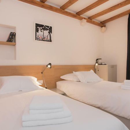 Rooms Kala Šibenik Exteriör bild