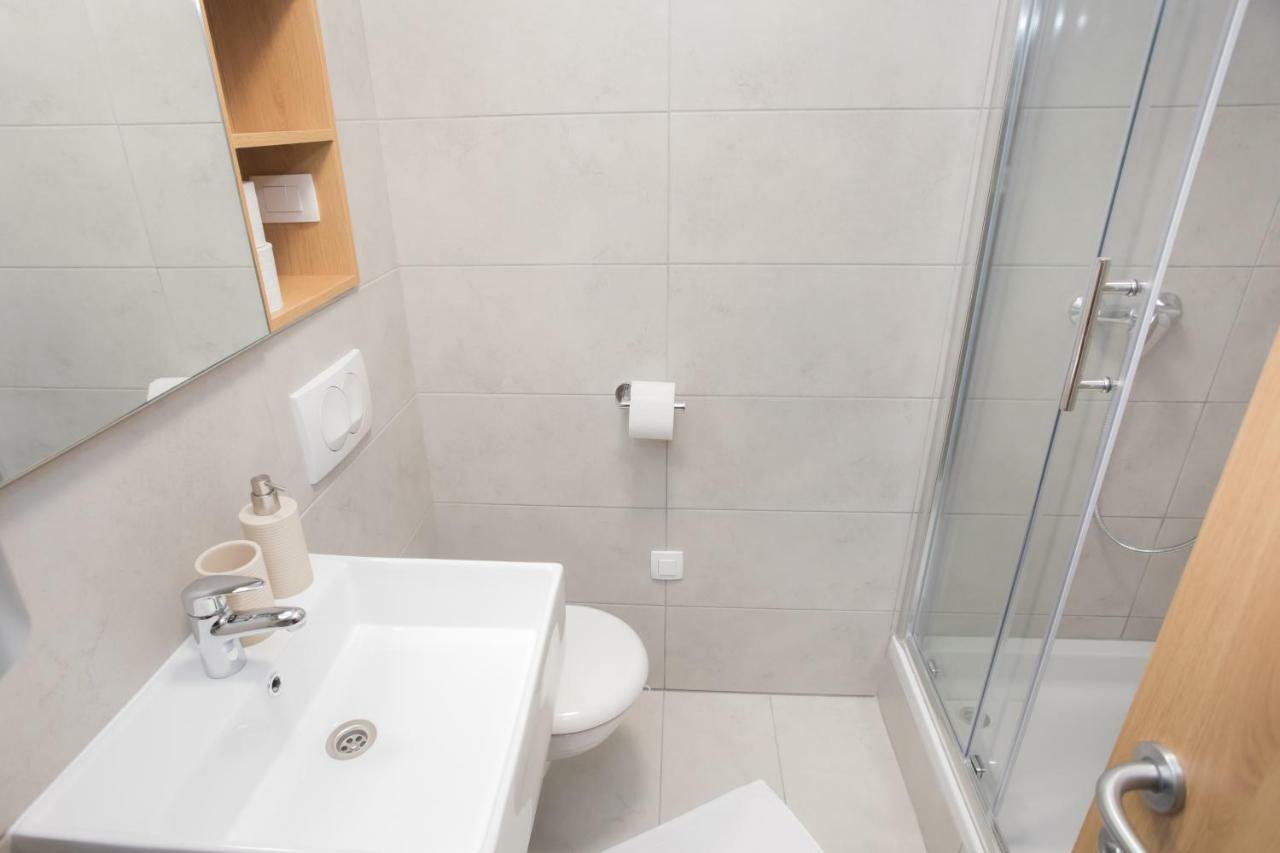 Rooms Kala Šibenik Exteriör bild