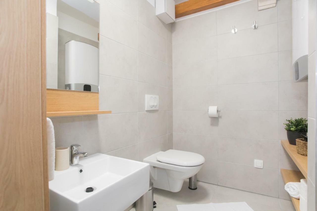 Rooms Kala Šibenik Exteriör bild