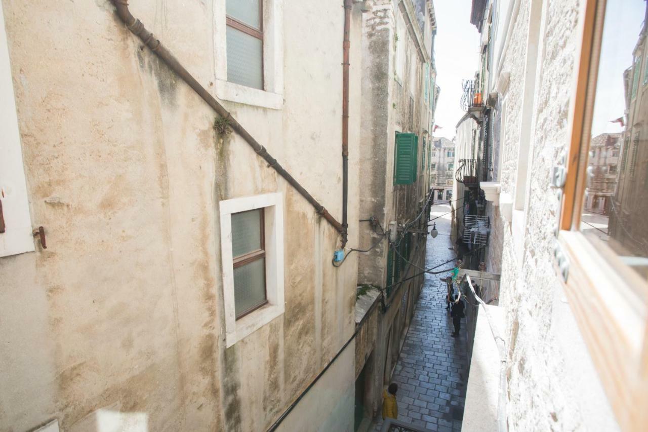 Rooms Kala Šibenik Exteriör bild