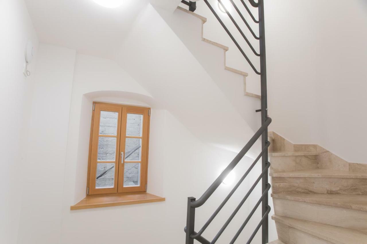 Rooms Kala Šibenik Exteriör bild