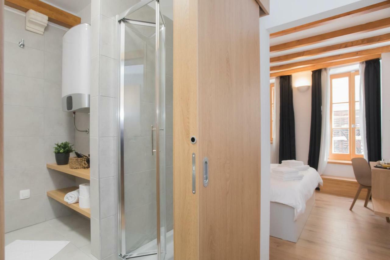 Rooms Kala Šibenik Exteriör bild