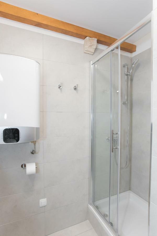 Rooms Kala Šibenik Exteriör bild